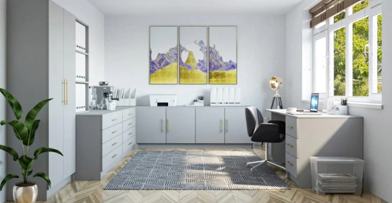 Image of spacious office
